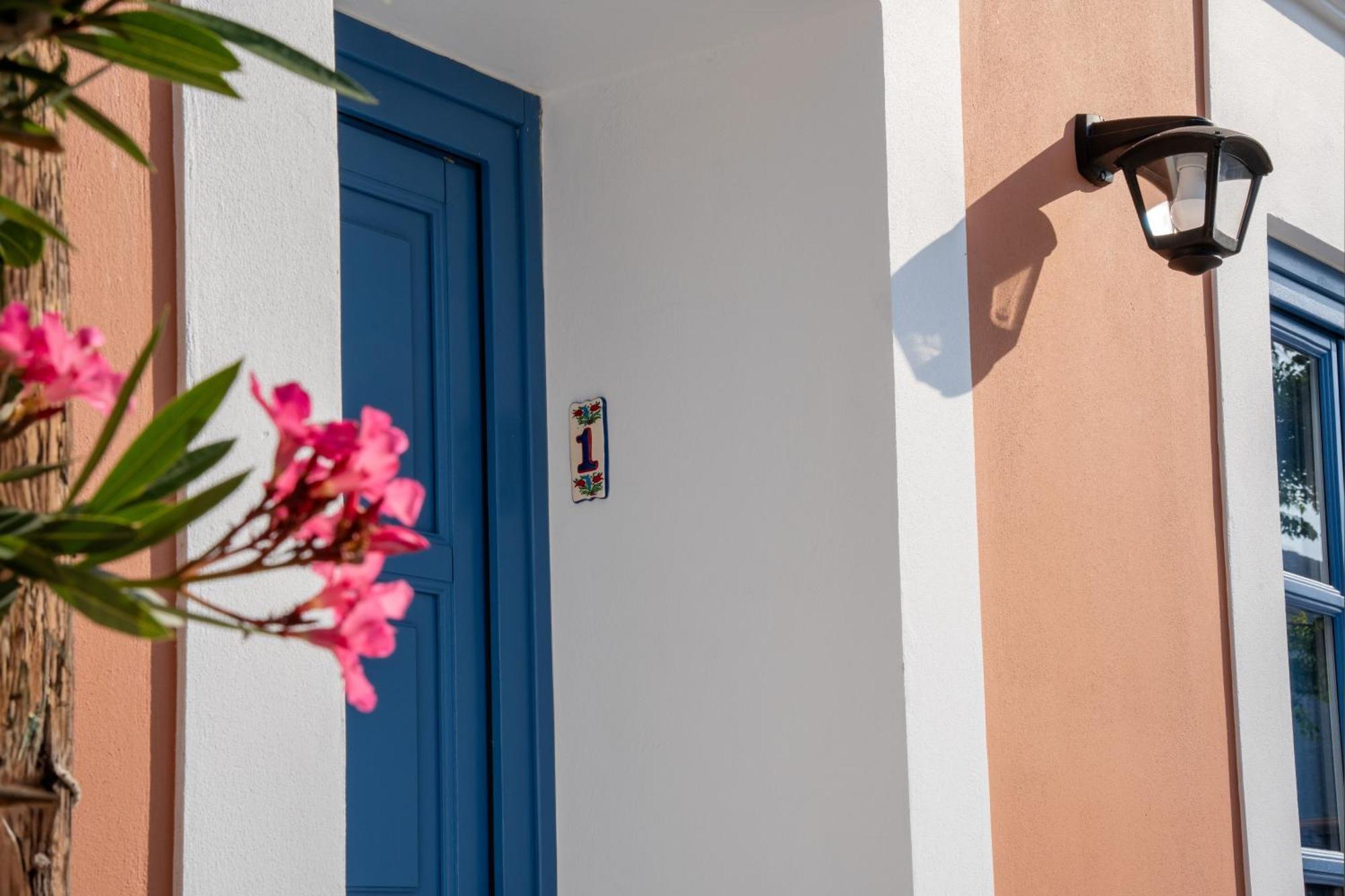 Porto Harani Seaside Apartments 锡米 外观 照片