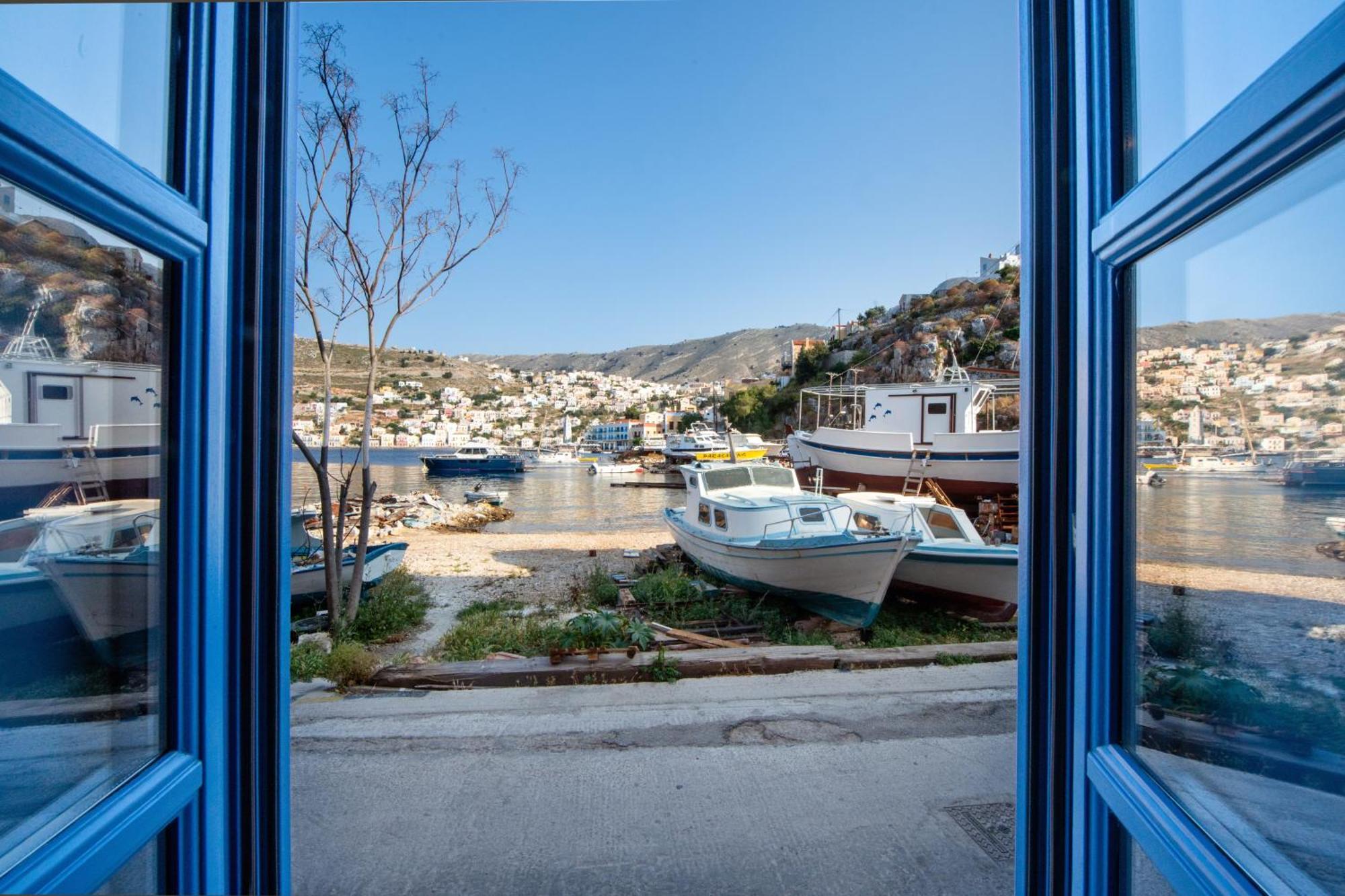 Porto Harani Seaside Apartments 锡米 外观 照片