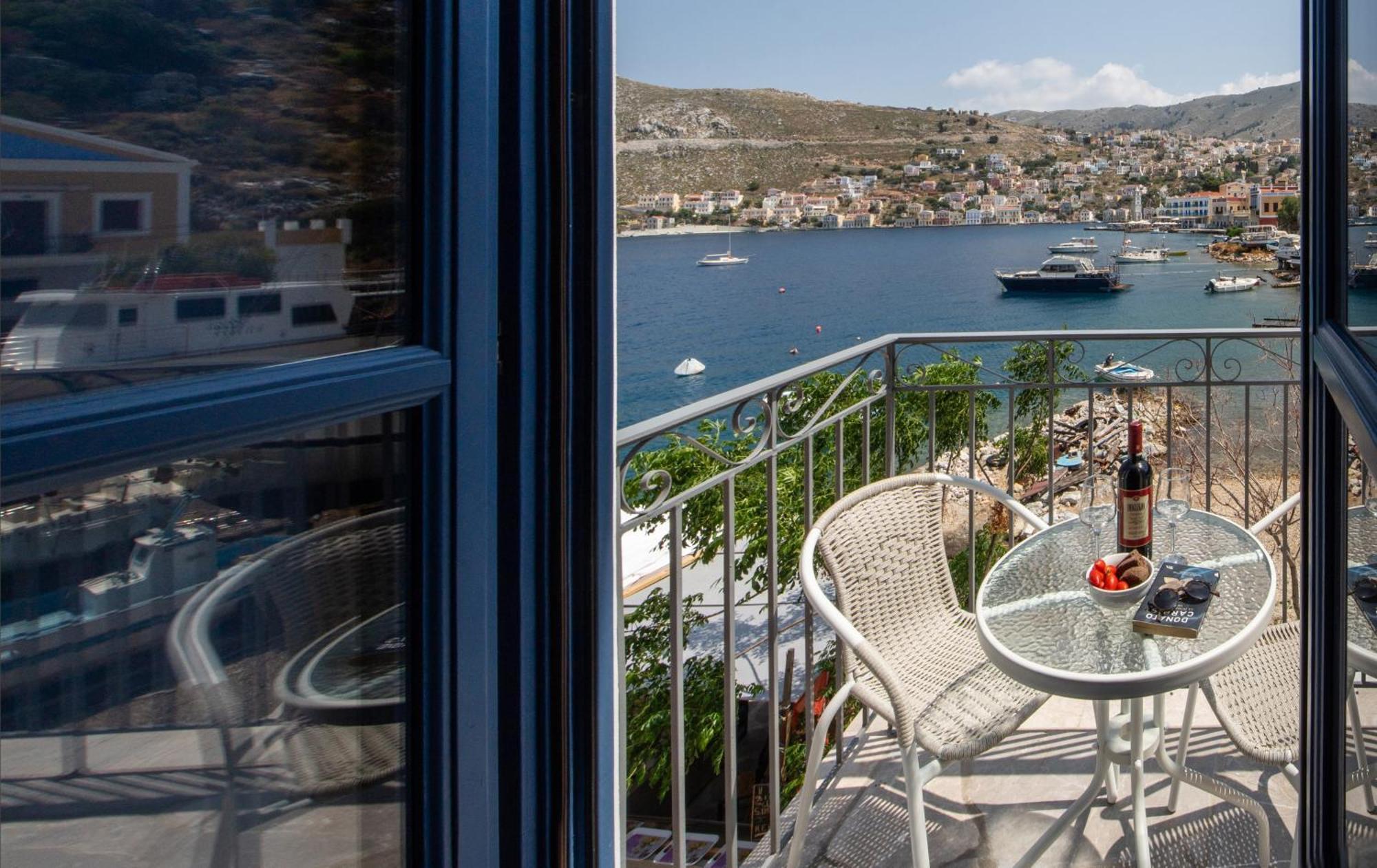 Porto Harani Seaside Apartments 锡米 外观 照片