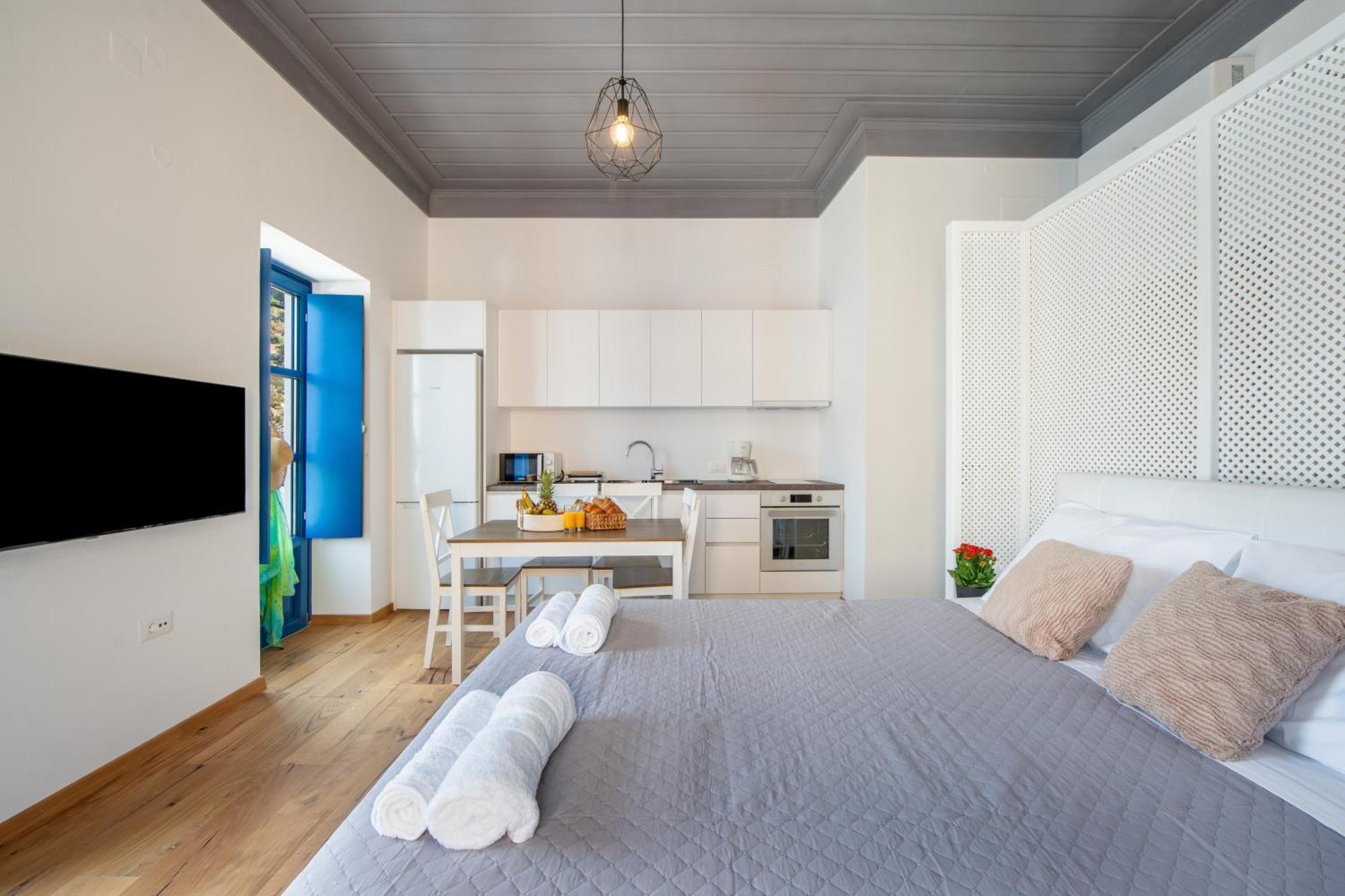 Porto Harani Seaside Apartments 锡米 外观 照片
