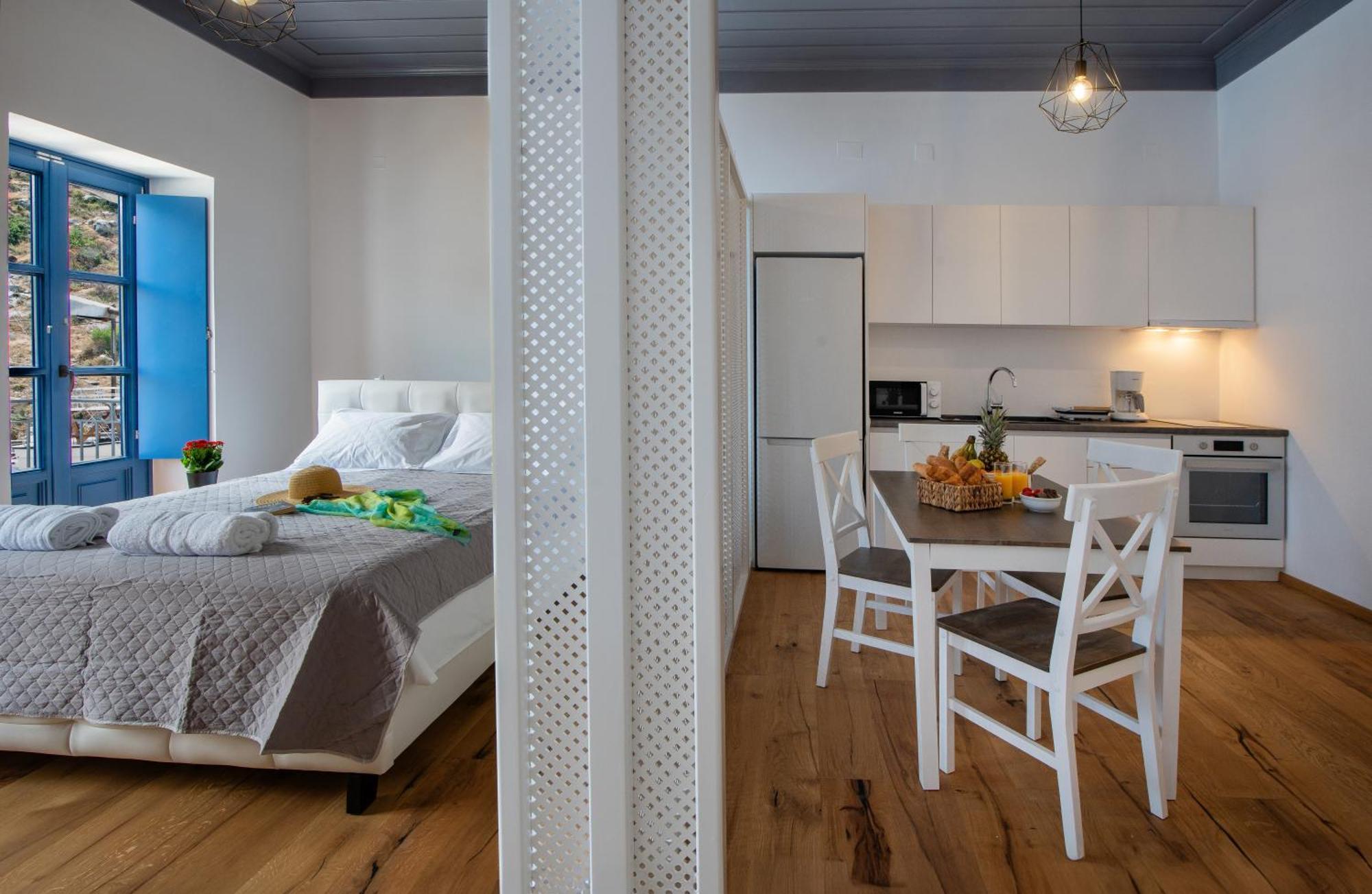 Porto Harani Seaside Apartments 锡米 外观 照片